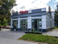 соседний дом: ул. Ленина, дом 132Б. магазин