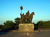 Ulyanovsk, monument Богдану ХитровоLenin square, monument Богдану Хитрово