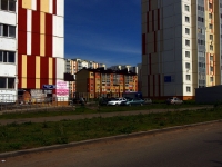 Ulyanovsk, Ilyushina blvd, house 5. Apartment house