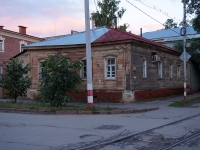 Ulyanovsk, Engels st, house 14. Private house