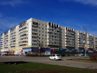 隔壁房屋: avenue. Ulyanovskiy, 房屋 3. 公寓楼