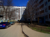 Ulyanovsk, Leninskogo komsomola avenue, house 18. Apartment house
