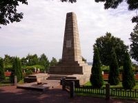 Ulyanovsk, obelisk погибшим в годы гражданской войныKaramzin alley, obelisk погибшим в годы гражданской войны
