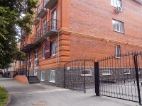 Ульяновск, улица Бебеля, дом 28. офисное здание