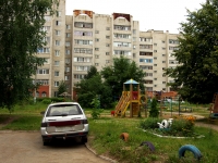 Ulyanovsk, Leningradskaya st, 房屋 32. 公寓楼