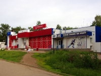 улица Врача Михайлова, дом 49А. супермаркет "Пятёрочка"