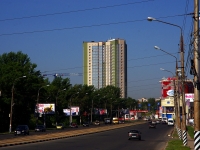 Ulyanovsk, Oktyabrskaya st, 房屋 48. 公寓楼