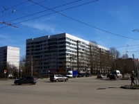 Ульяновск, Генерала Тюленева проспект, дом 12. многоквартирный дом