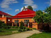 Ulyanovsk, st Gusev, house 6. Private house