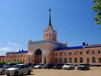 Ульяновск, улица Железнодорожная, дом 40. вокзал