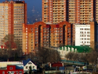 Ulyanovsk, Kirov st, 房屋 2 к.1. 公寓楼