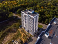 Ulyanovsk, Nakhimov st, house 15. Apartment house