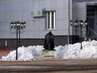 Dimitrovgrad, monument И. А. ГончаровуGoncharov st, monument И. А. Гончарову