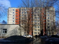 Dimitrovgrad, avenue Avtosrtoiteley, house 60. Apartment house
