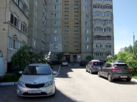 Димитровград, улица Циолковского, дом 9. многоквартирный дом