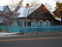 улица Богомягкова, дом 115. индивидуальный дом