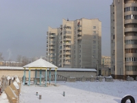 Chita, st Smolenskaya, house 121. Apartment house