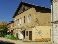 Pereslavl-Zalessky, Sadovaya st, house 13. Apartment house with a store on the ground-floor