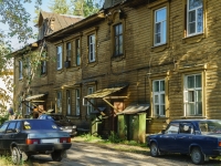 Pereslavl-Zalessky, st Svobody, house 35. Apartment house
