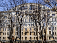 Arbatsky district, Gogolevskiy blvd, house 29. Apartment house