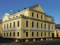 Zamoskvorechye, bank "Москоммерцбанк",  , house 20 с.1