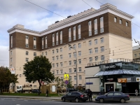 Замоскворечье, улица Большая Серпуховская, дом 15 с.3. здание на реконструкции