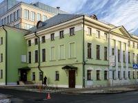 Замоскворечье, улица Большая Татарская, дом 13 с.1. офисное здание