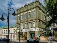 Замоскворечье, улица Пятницкая, дом 13 с.1. многофункциональное здание