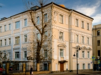 Zamoskvorechye, Pyatnitskaya st, house 33-35 с.2. Apartment house