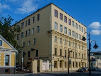 Zamoskvorechye, Pyatnitskaya st, house 47 с.1. Apartment house