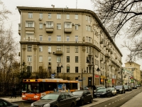 Zamoskvorechye, Pyatnitskaya st, house 53/18 СТР1. Apartment house