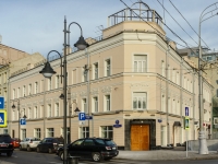 隔壁房屋: st. Pyatnitskaya, 房屋 75. 写字楼