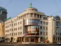 Zamoskvorechye,  , house 45. bank