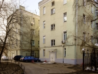 Пресненский район, улица Спиридоновка, дом 10. многоквартирный дом