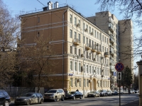 Presnensky district, Spiridonovka st, house 16 с.1. Apartment house