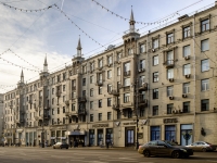 Tverskoy district, Tverskoy blvd, house 28. Apartment house