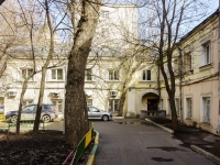 Хамовники район, Большой Власьевский переулок, дом 14 с.2. многоквартирный дом