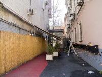 Якиманка, органы управления Дирекция развития объектов здравоохранения города Москвы , улица Большая Полянка, дом 52 с.1