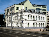 соседний дом: ул. Большая Полянка, дом 61 с.1. магазин