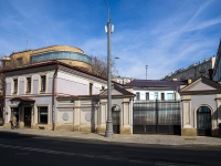 Якиманка, улица Большая Полянка, дом 65/74 СТР3. кафе / бар