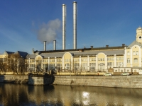 Yakimanka, embankment Bolotnaya, house 15. hydro-electric power station