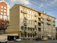 Якиманка, улица Большая Якиманка, дом 39. офисное здание