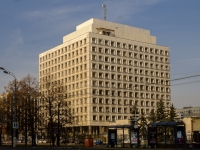 Якиманка, улица Житная, дом 12. офисное здание Центральный банк РФ