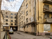 Yakimanka, Donskaya st, house 14 к.1. vacant building