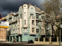 Begoboy district, avenue Leningradskiy, house 30 с.1. office building