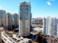 Levoberejniy district, Leningradskoe road, 房屋 130 к.3. 公寓楼