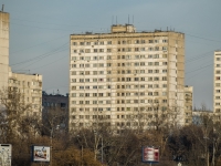 Yuzhnoportovy district, st Trofimov, house 18. Apartment house