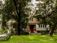 Danilovsky district,  , house 15. Apartment house