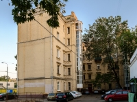 Danilovsky district,  , house 18. Apartment house