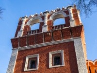 Донской район, Донской монастырь. Первая башня северной стены, площадь Донская, дом 1 с.10/1